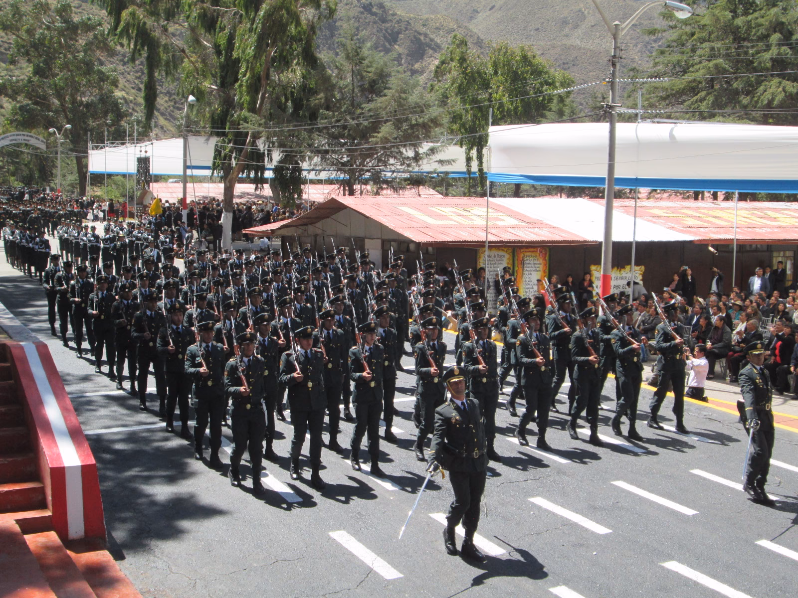 ¿Cuáles son los requerimientos para ingresar a la academia policial?