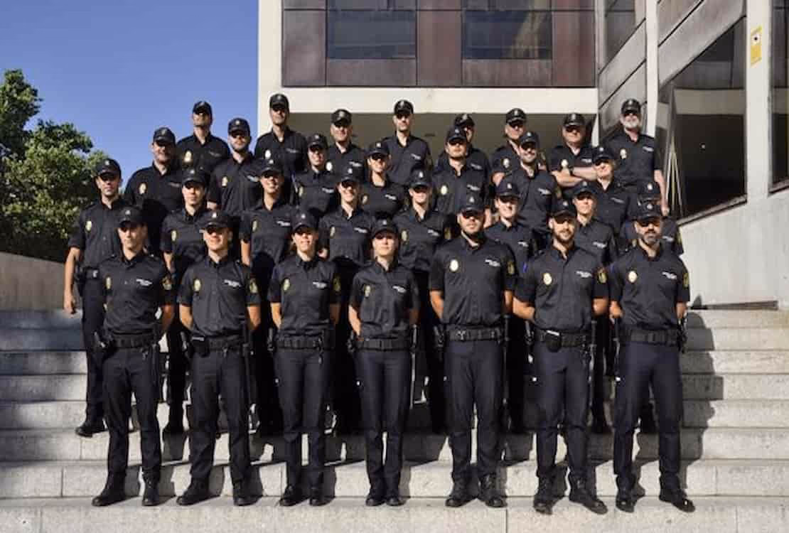 ¿Qué ofrece el equipo docente de la Policía Nacional?