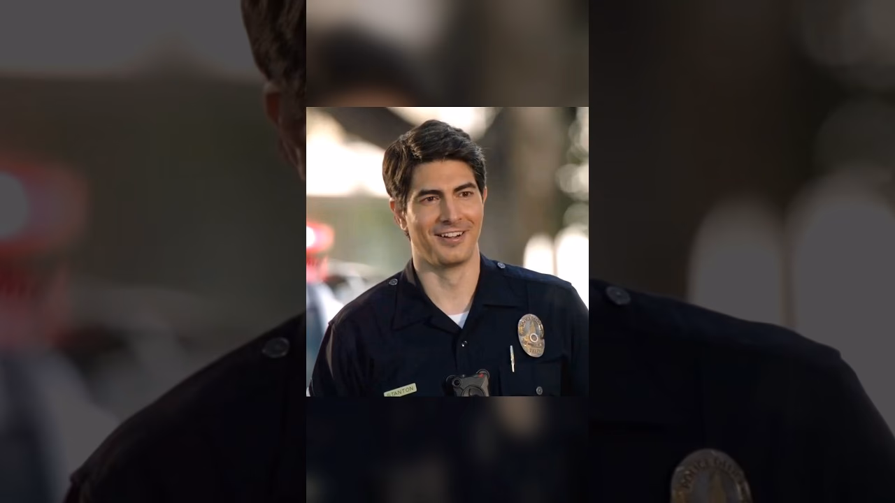 ¿Quién dirigió la película policías corruptos?