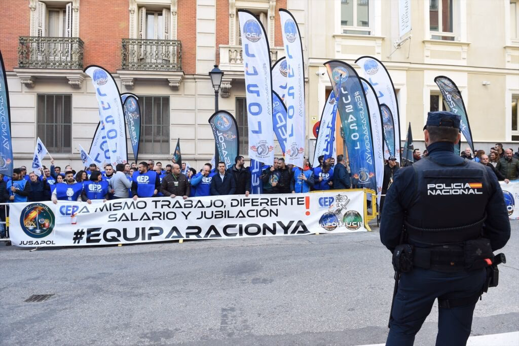 ¿Cuánto tiempo se tarda en detener un policía?