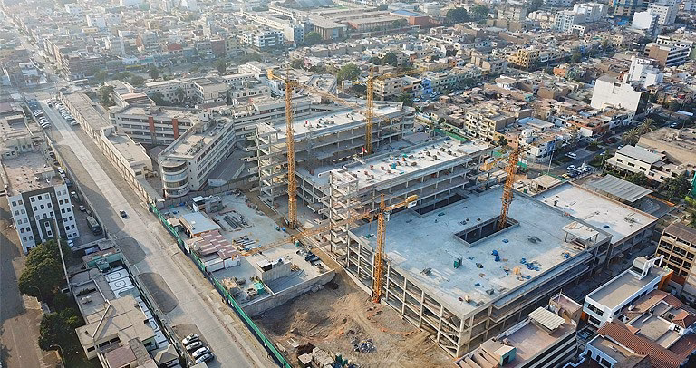 ¿Cuántos policías se recuperan en los hospitales?