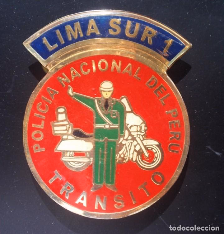 ¿Qué es el estandarte de la Policía Nacional del Perú?