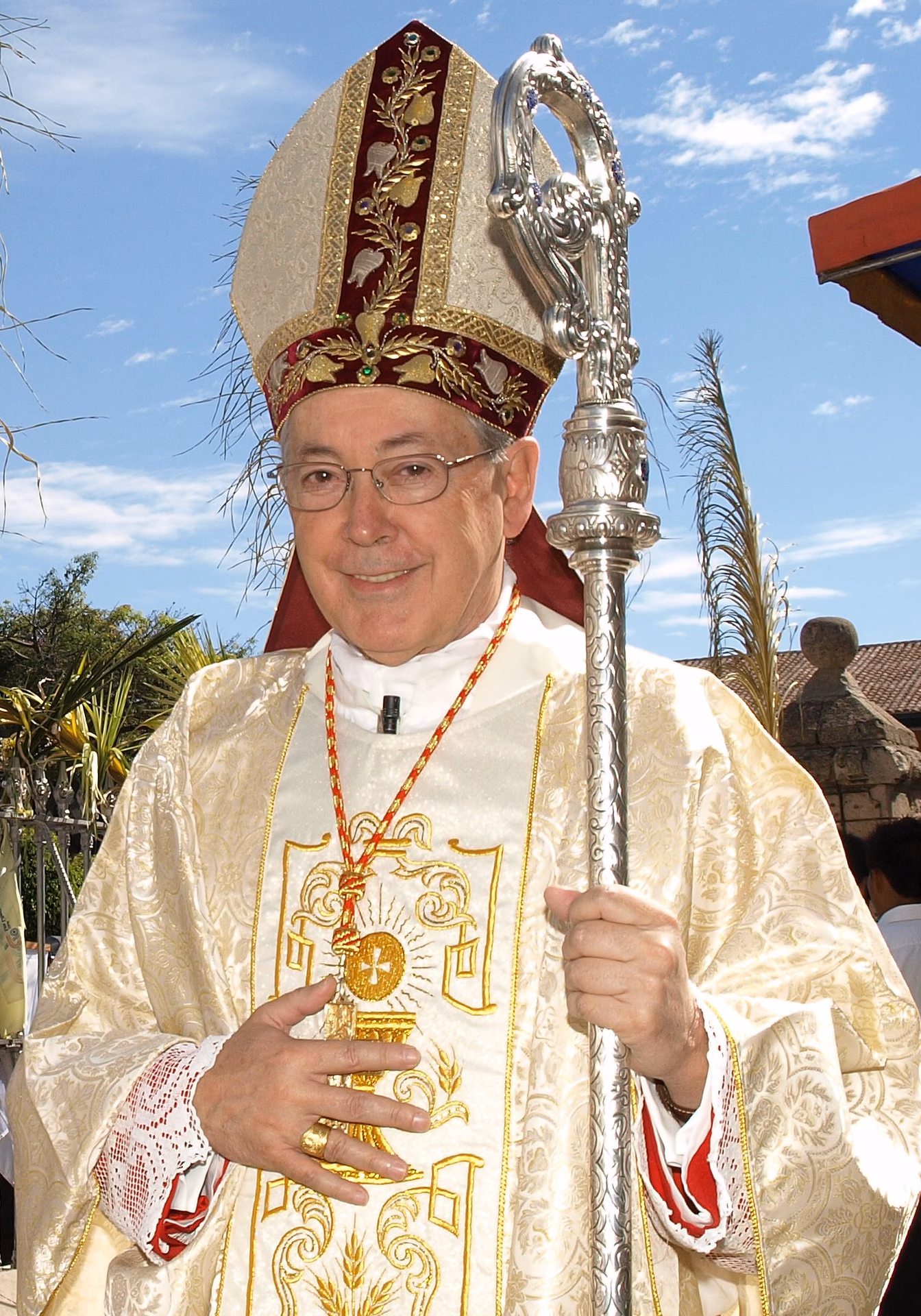 ¿Por qué el cardenal Juan Luis Cipriani desobedeció el precepto penal?