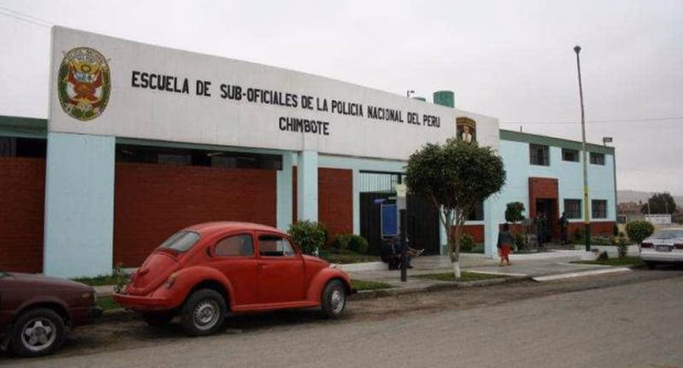 ¿Qué le pasó a un trabajador de limpieza de un colegio en Chimbote?