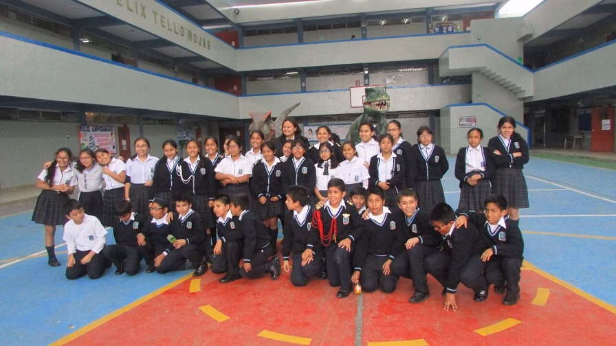 ¿Quién es el padre de Félix Tello?