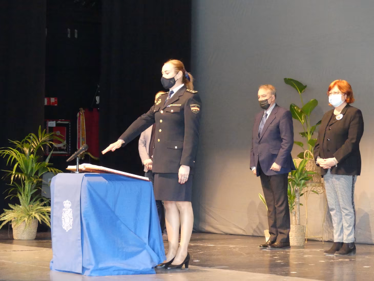 ¿Qué trámites se pueden hacer en la comisaría de Policía Nacional de Xirivella?