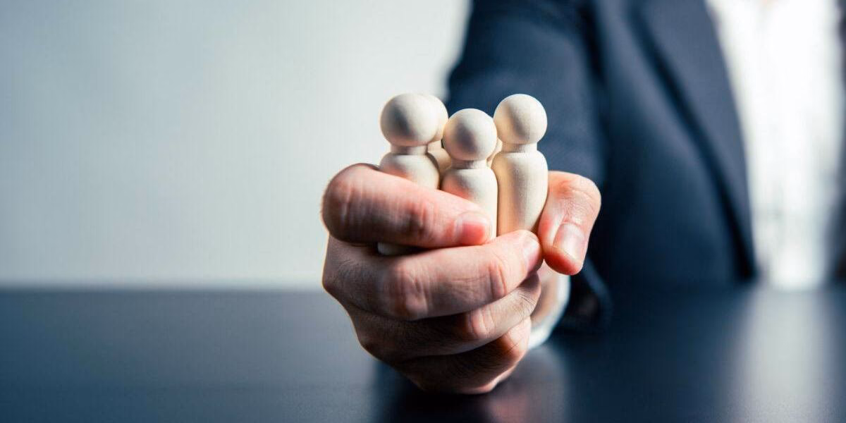 ¿Cómo denunciar un abuso de autoridad?