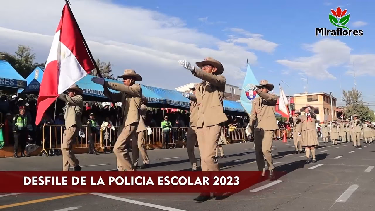 ¿Por qué el desfile escolar fue cerrado por la policía?