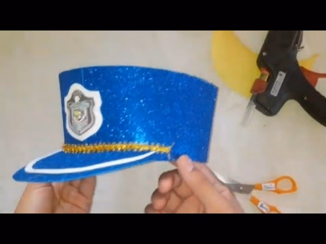 ¿Cómo hacer sombreros de cartón para niños?
