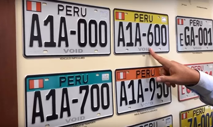 ¿Qué vehículos están reservados para las placas verdes?