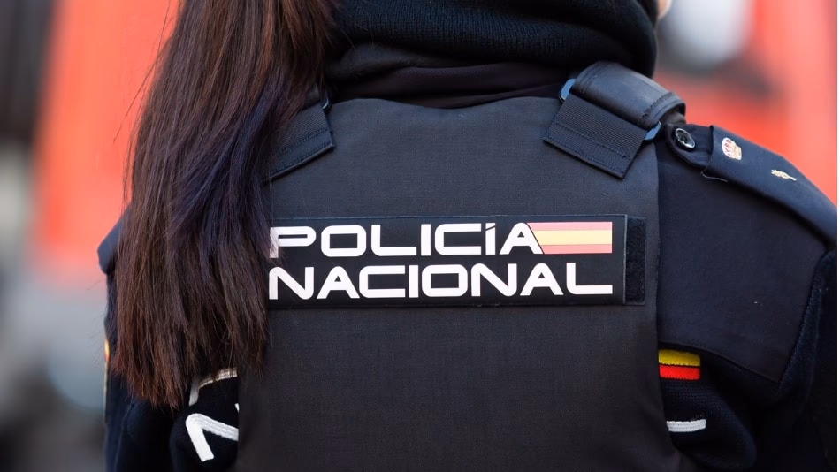 ¿Cómo se puede subir a la Policía Nacional?