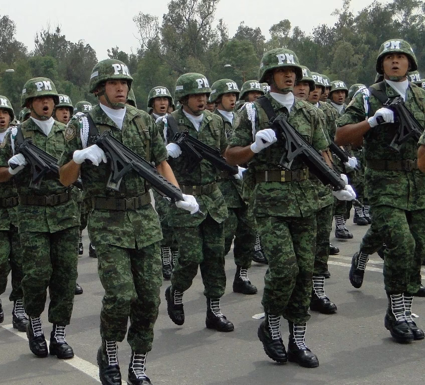 ¿Cómo entrar a la policía militar mexicana?