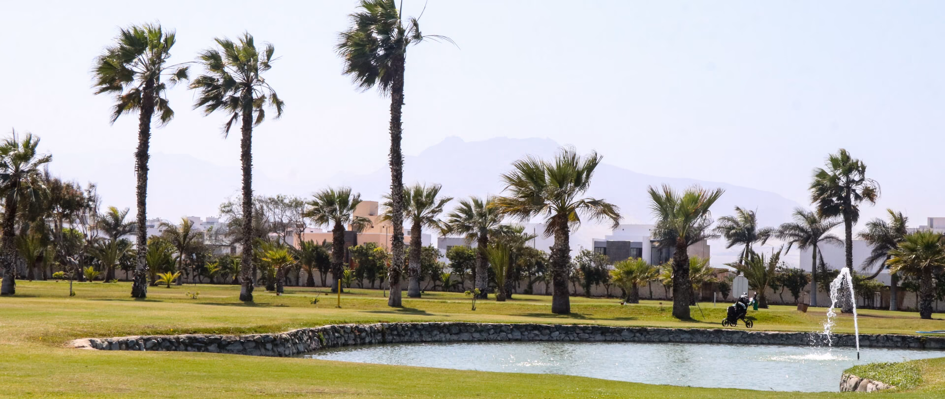 ¿Dónde se encuentra el golf y Country Club en Trujillo?