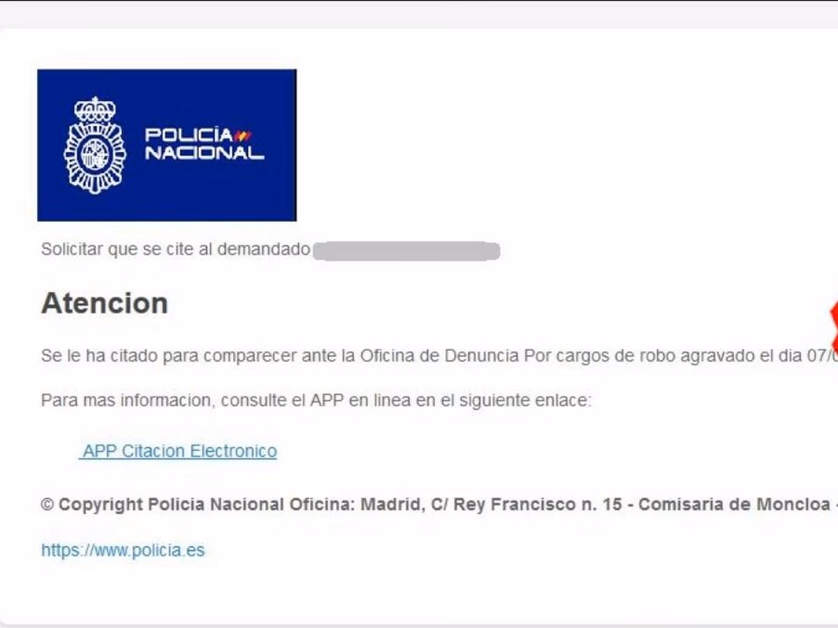 ¿Cómo puedo contactar con la Policía Nacional?