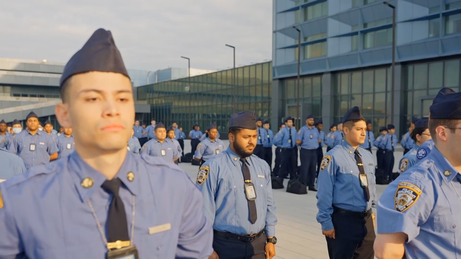 ¿Cuánto tiempo se debe esperar para repetir la licencia de policía?