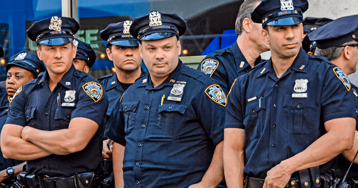 ¿Cuánto gana un policía en Bajacalifornia?