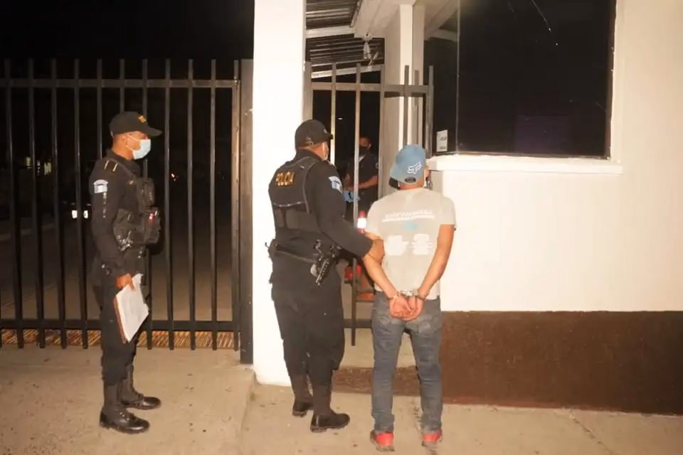 ¿Por qué quiero que los policías vayan a la cárcel?