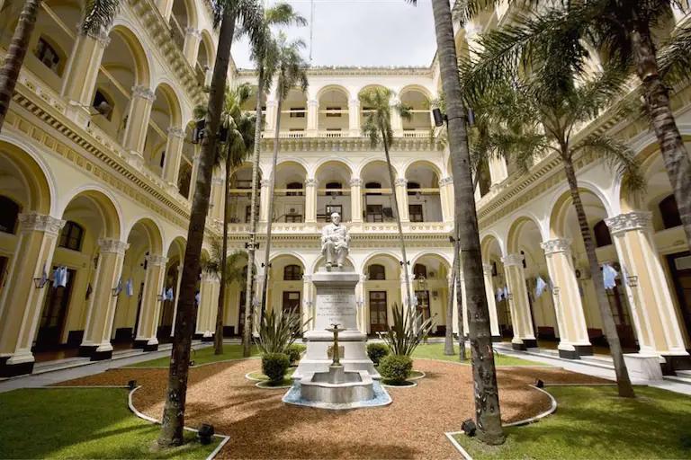 ¿Quién es el oficial de la policía de Central City?