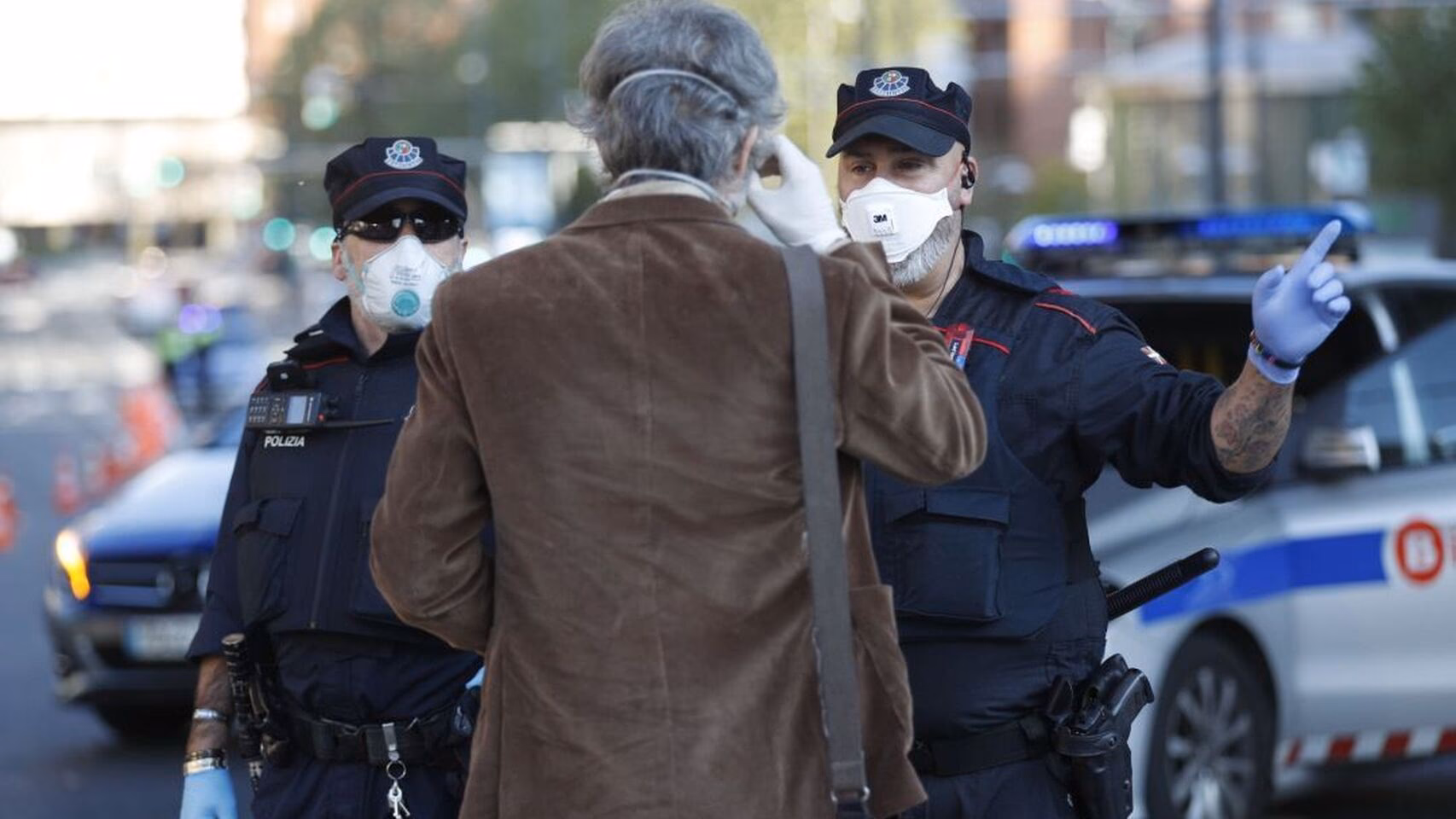 ¿Qué es la desobediencia a la autoridad?