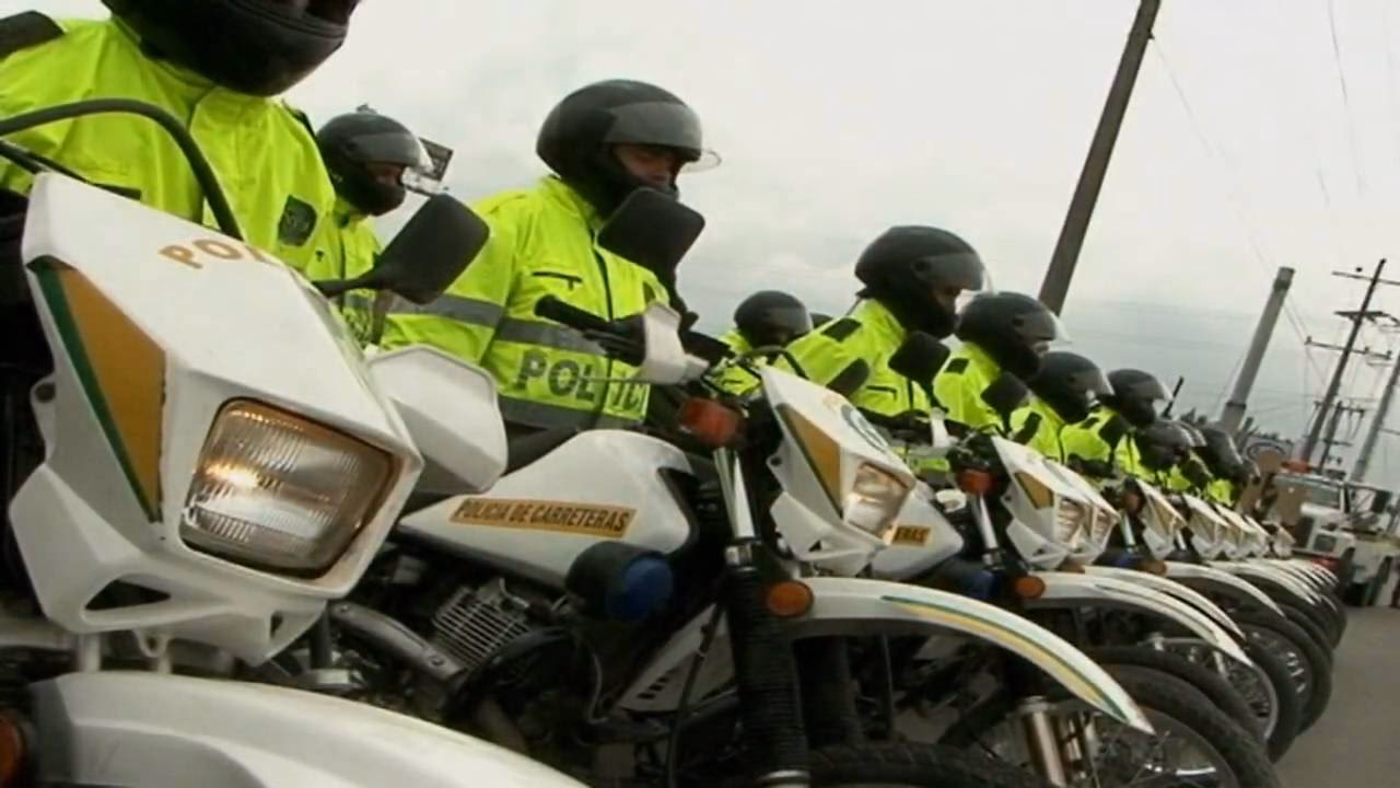 ¿Dónde se encuentra el departamento de tránsito de la Policía Nacional Civil?