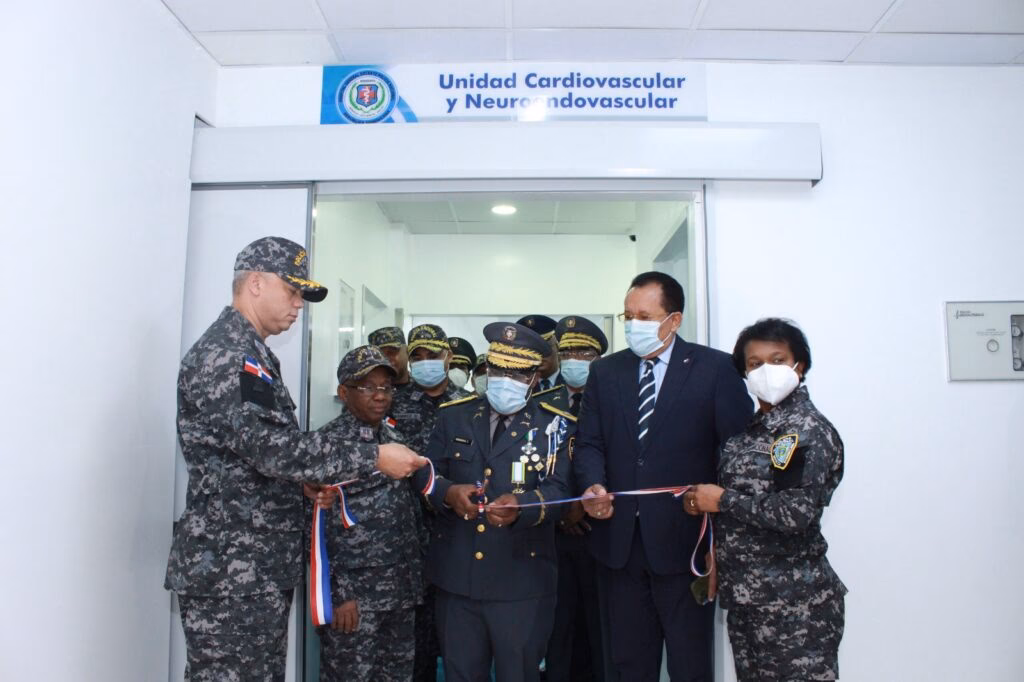 ¿Dónde se encuentra la dirección de la Policía Nacional?