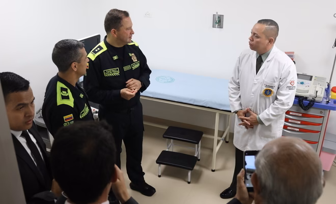 ¿Quién es el director general del Instituto Nacional de cardioología?