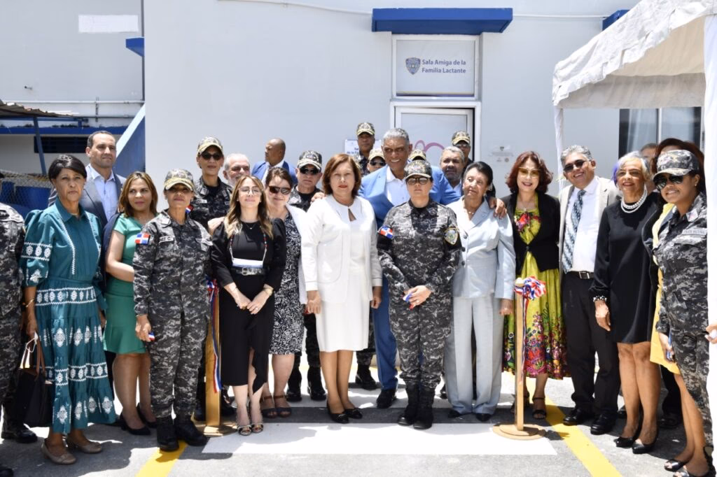 ¿Quién es la directora general del DIFEM?