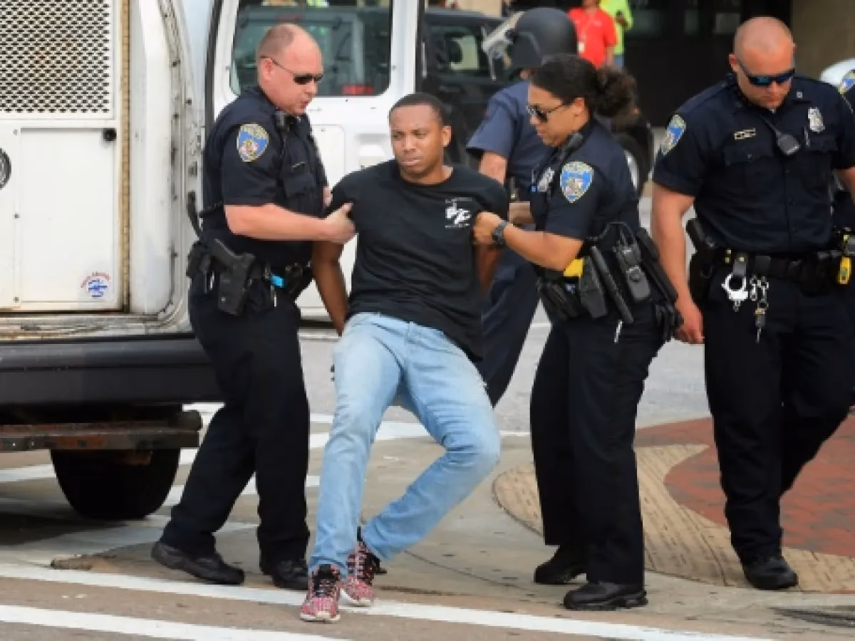 ¿Cuál es el carácter de un policial negro?