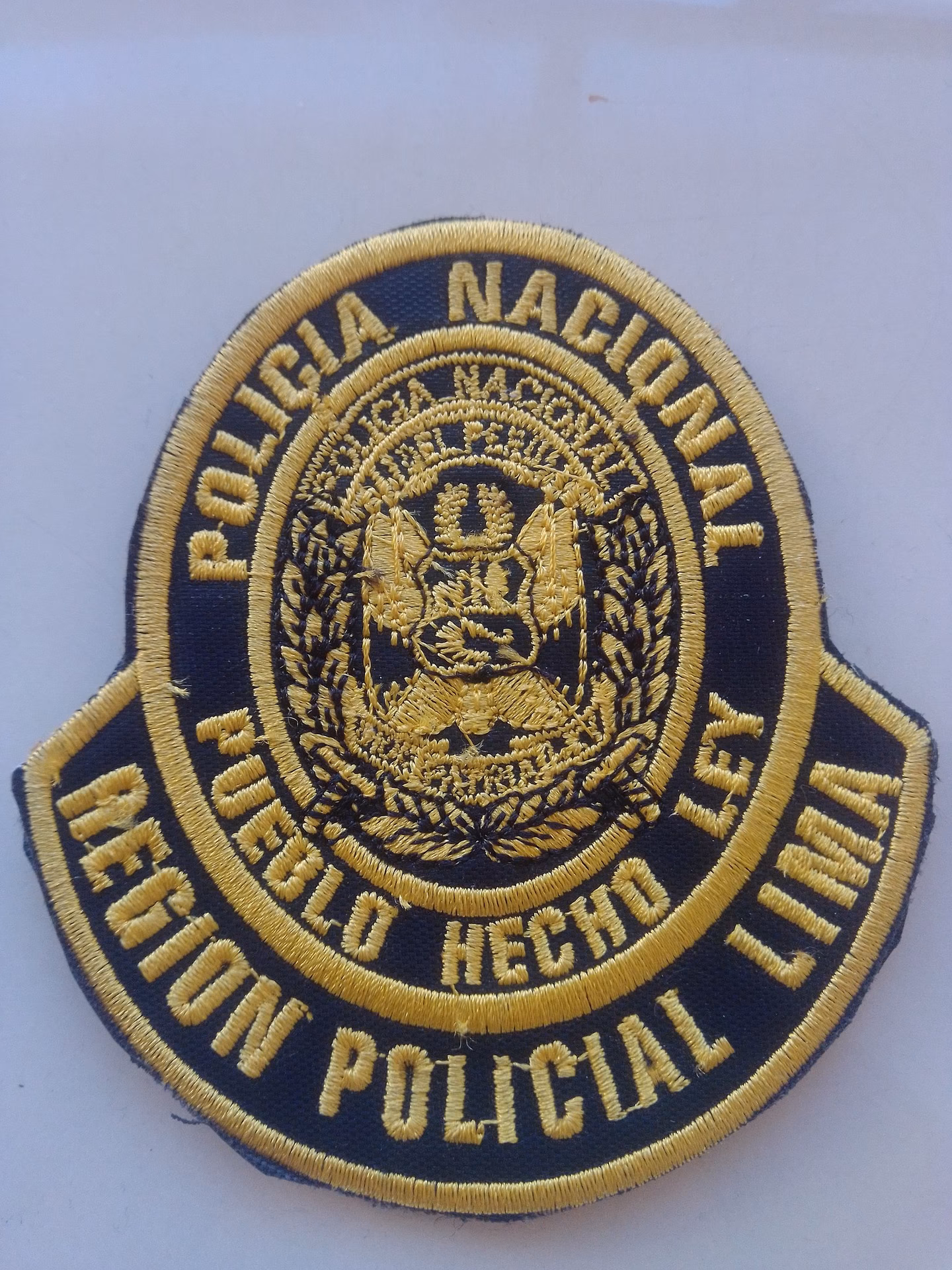 ¿Qué es el escudo de la Policía Nacional del Perú?