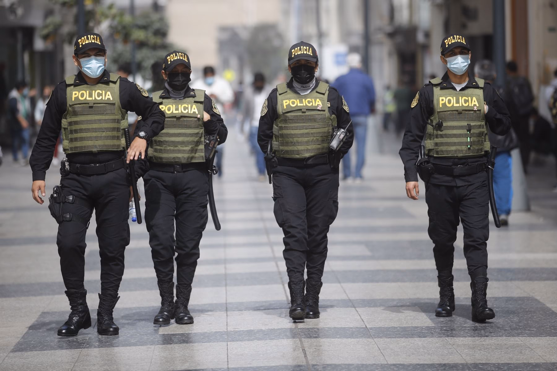 ¿Cuáles son los fondos de vivienda militar del Perú?