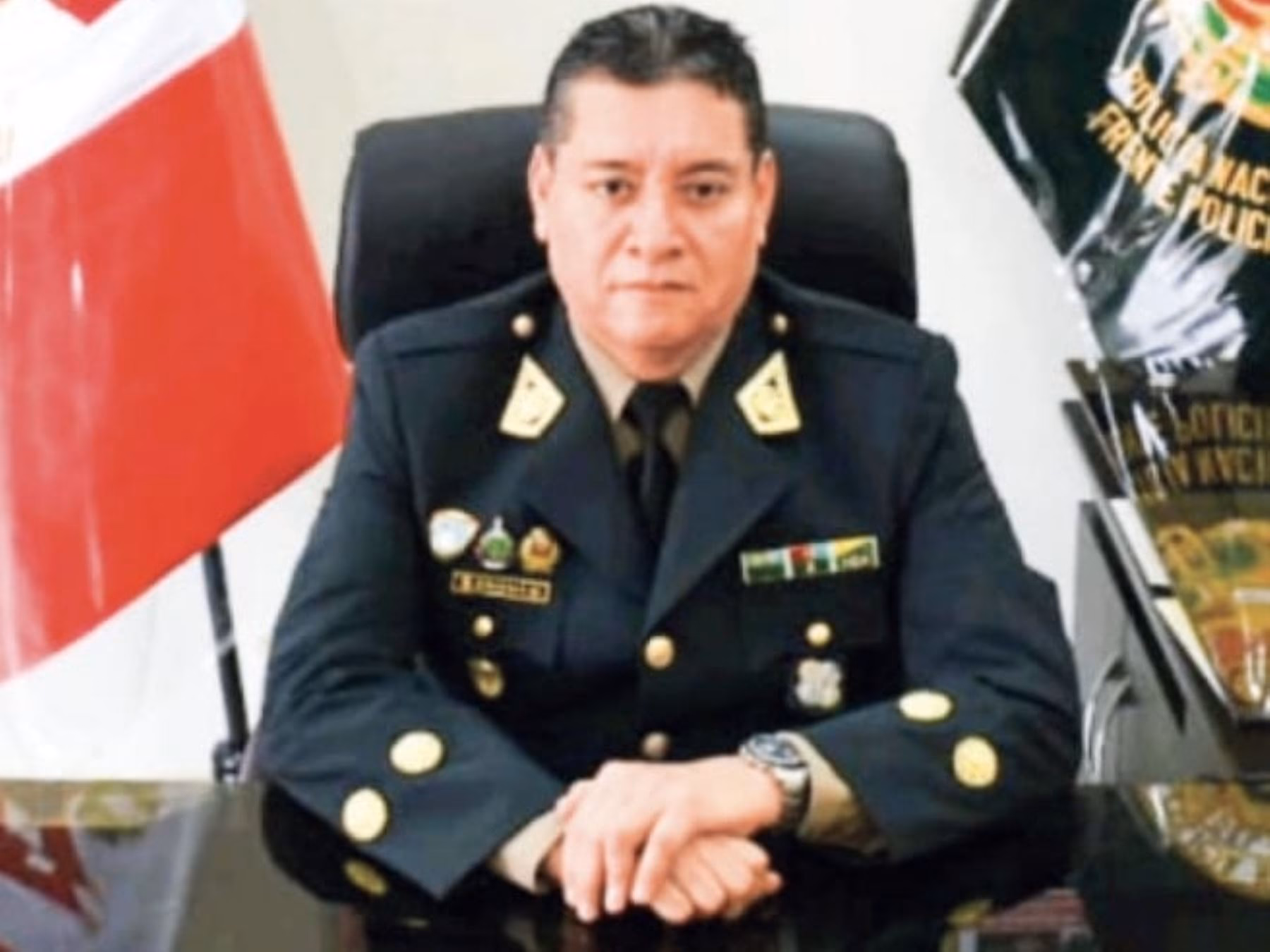 ¿Quién es el comandante general de la Policía Nacional del Perú?
