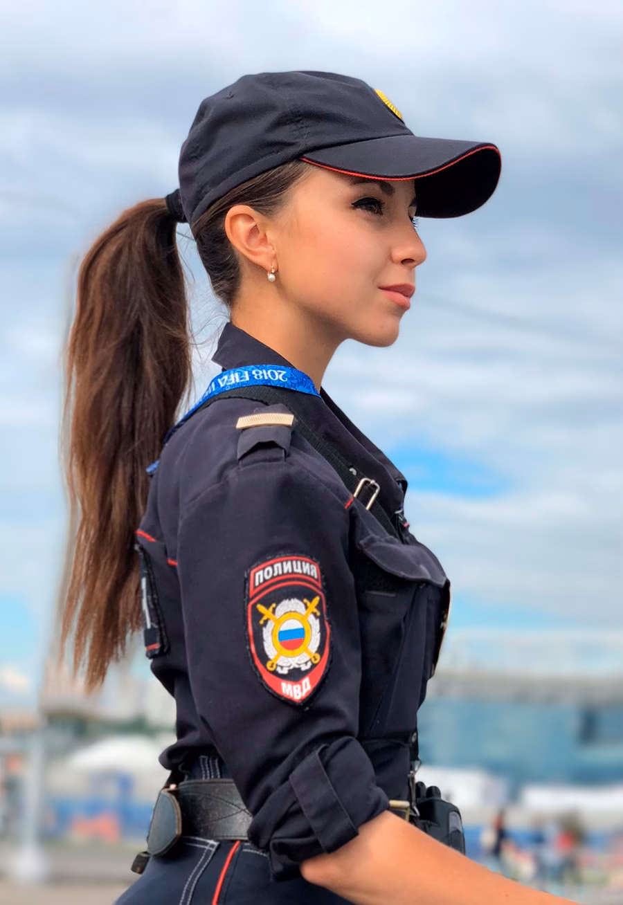 ¿Por qué las mujeres en la policía son mediadoras?