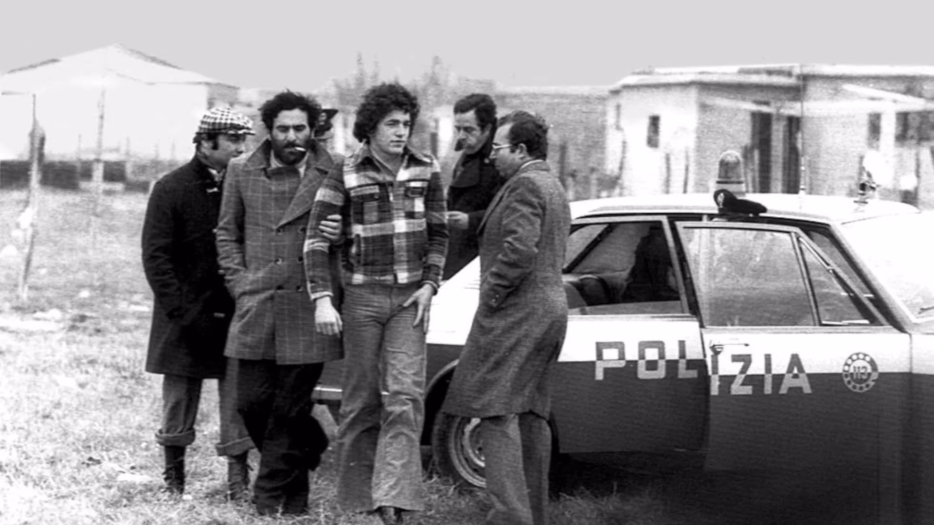 ¿Qué dijo Pasolini sobre los policías?