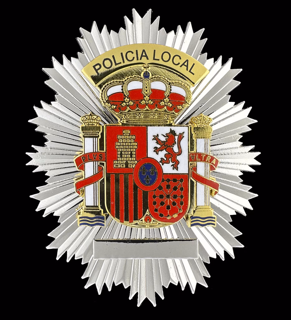 ¿Cuáles son las medidas de la placa de Policía Municipal?