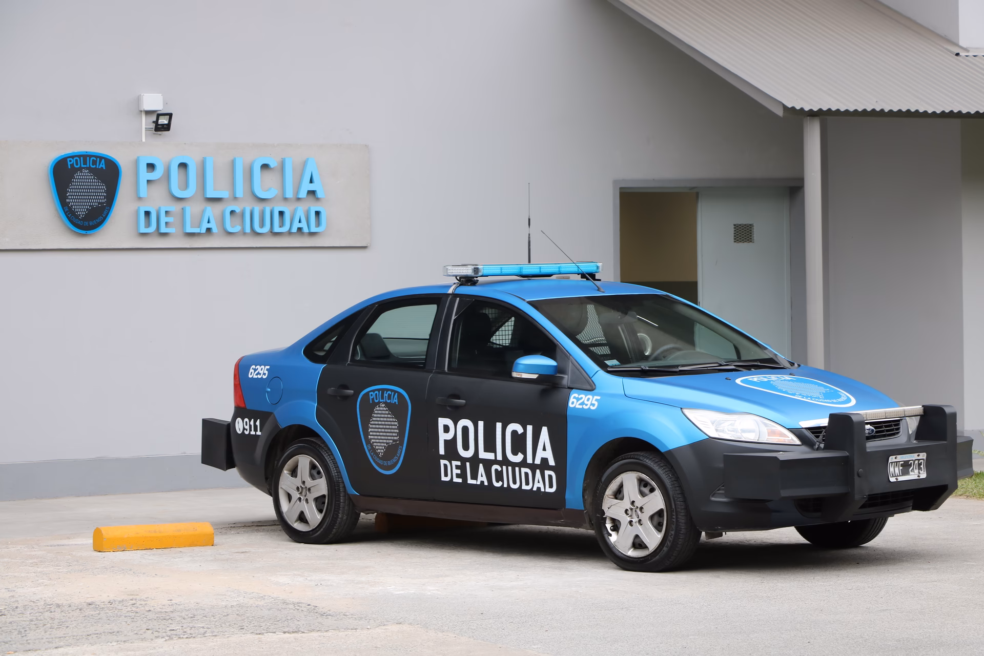 ¿Cuántos años dura la carrera de Policía de la ciudad?