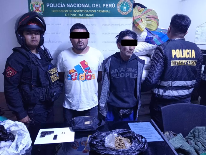 ¿Cuál es el correo electrónico de la policía de Comas?