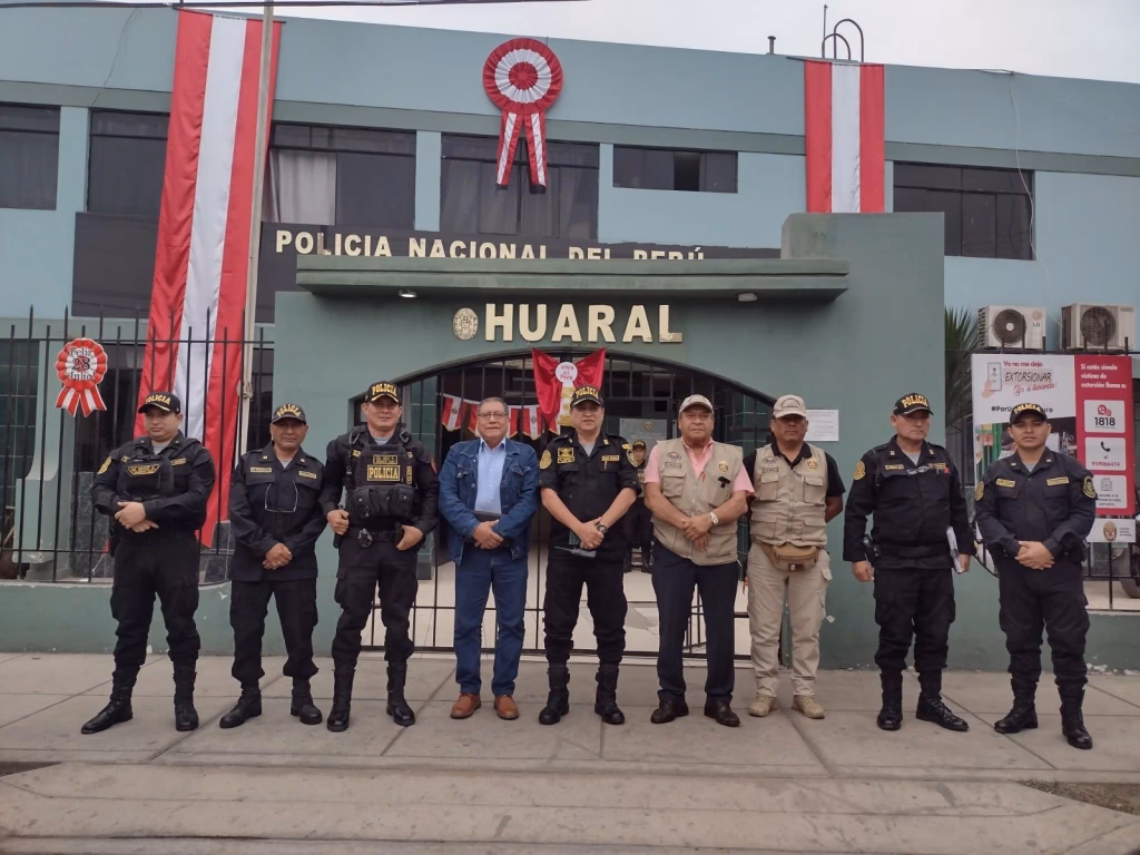 ¿Cuál es el código telefónico de Huaral?