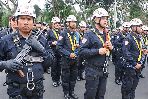 ¿Cómo recuperar la clave de la policía del Perú?