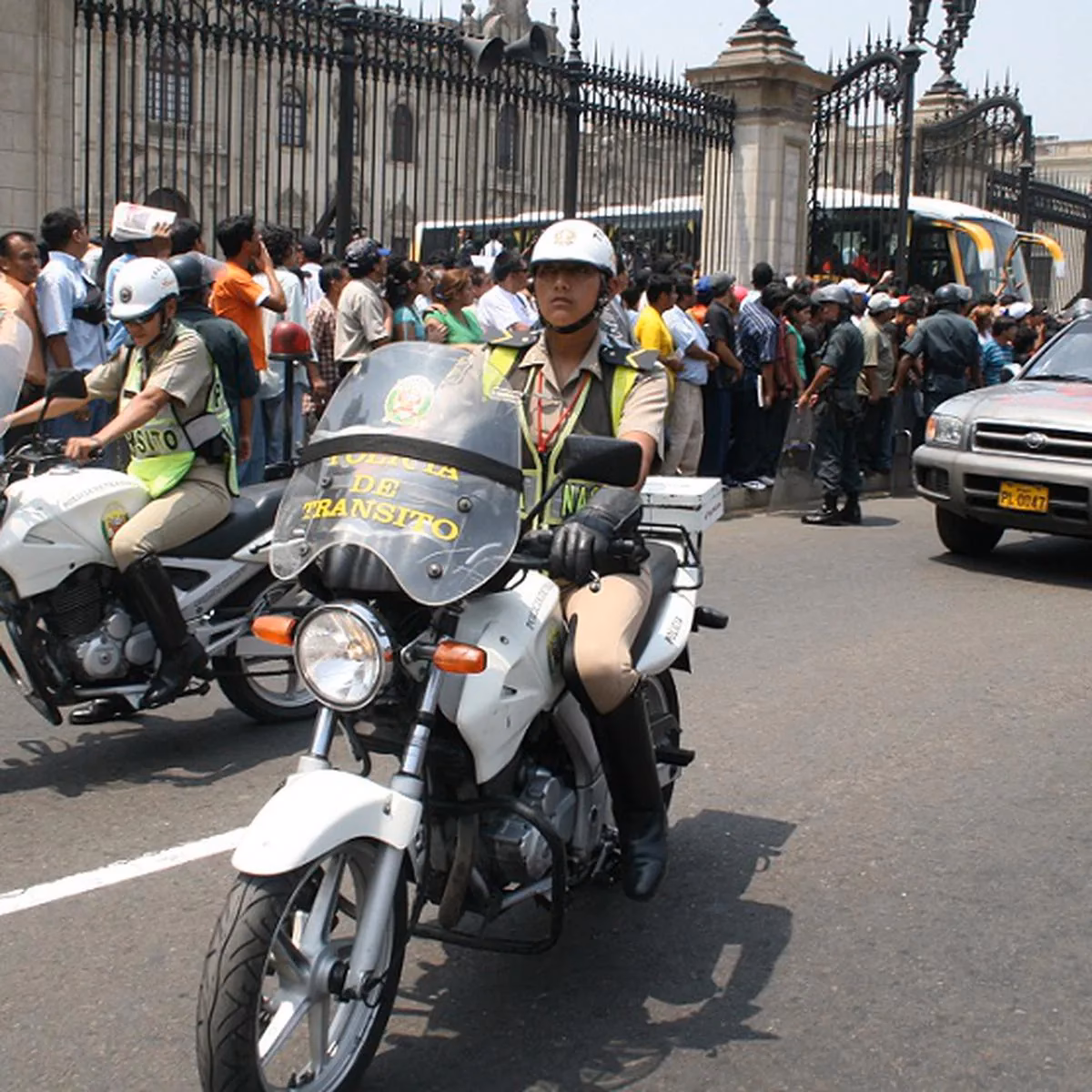 ¿Qué es el seguro Fénix Directo?