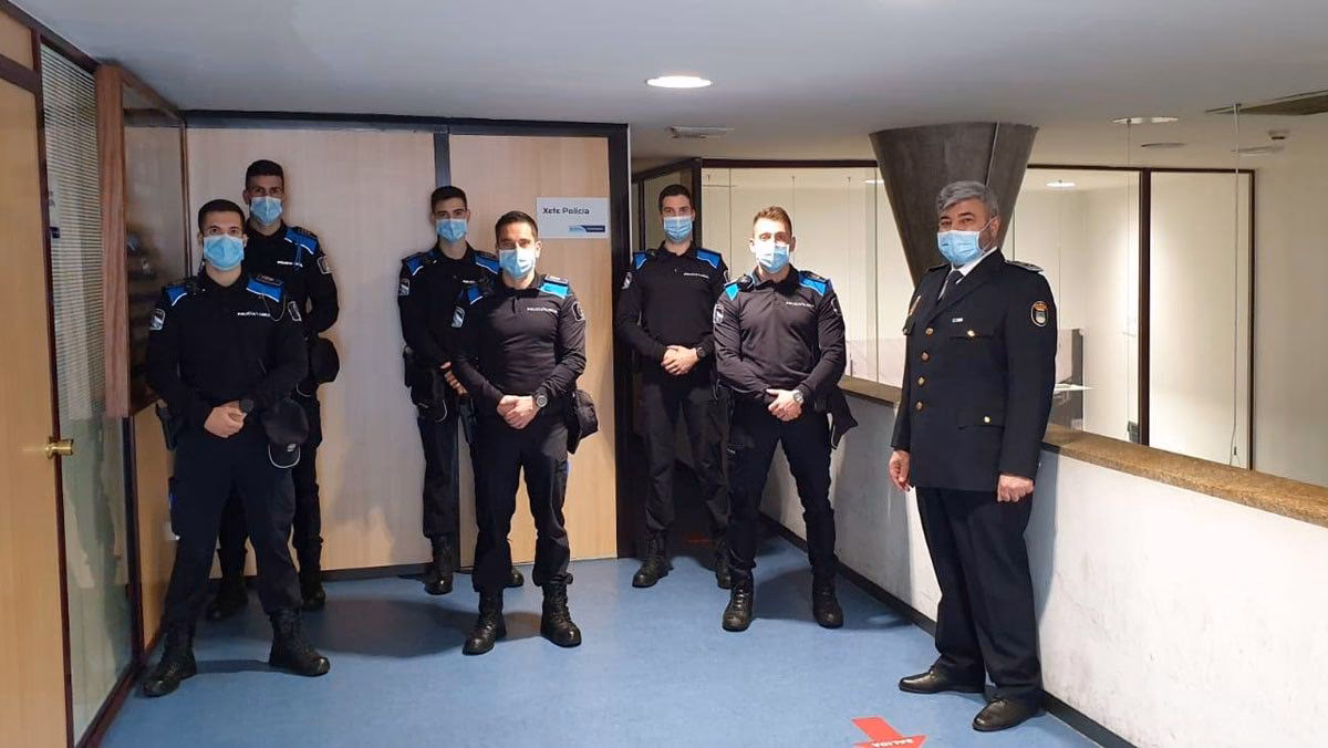 ¿Dónde se encuentra la Policía Municipal de Pontevedra?