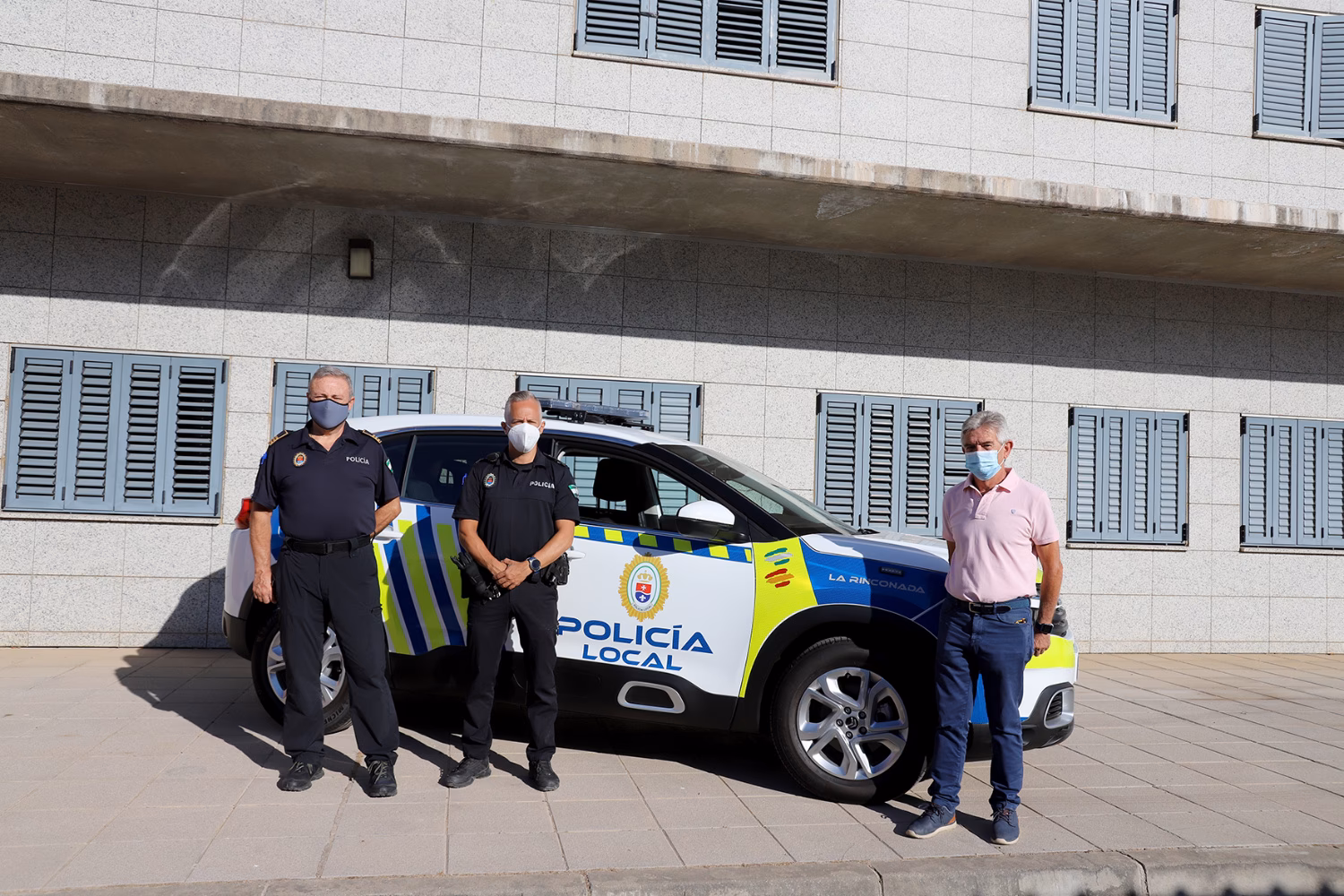 ¿Cuántos efectivos policiales hay en la comisaría de la Rinconada?