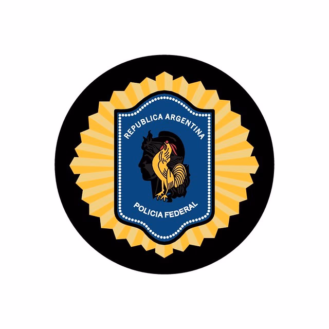 ¿Cuál es el teléfono de emergencias de la policía en Argentina?