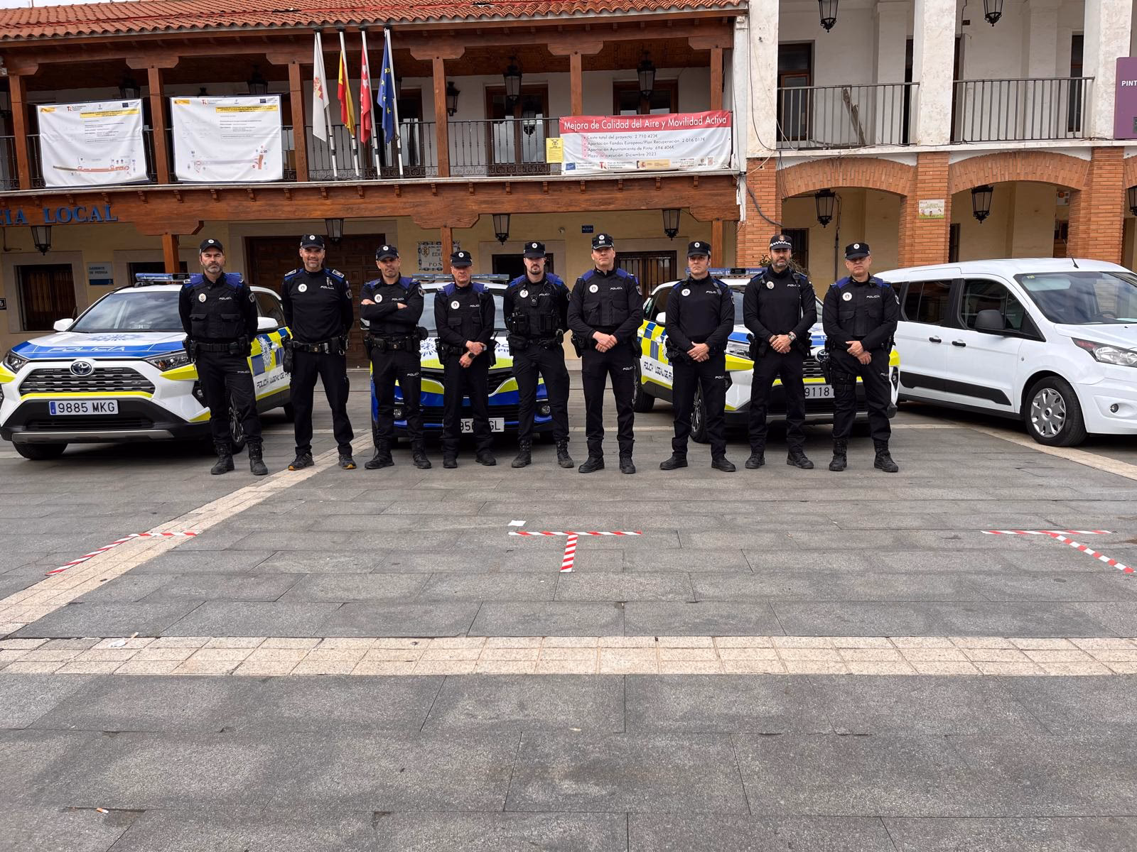 ¿Cuál es el número de teléfono de la Policía Municipal de Pinto?