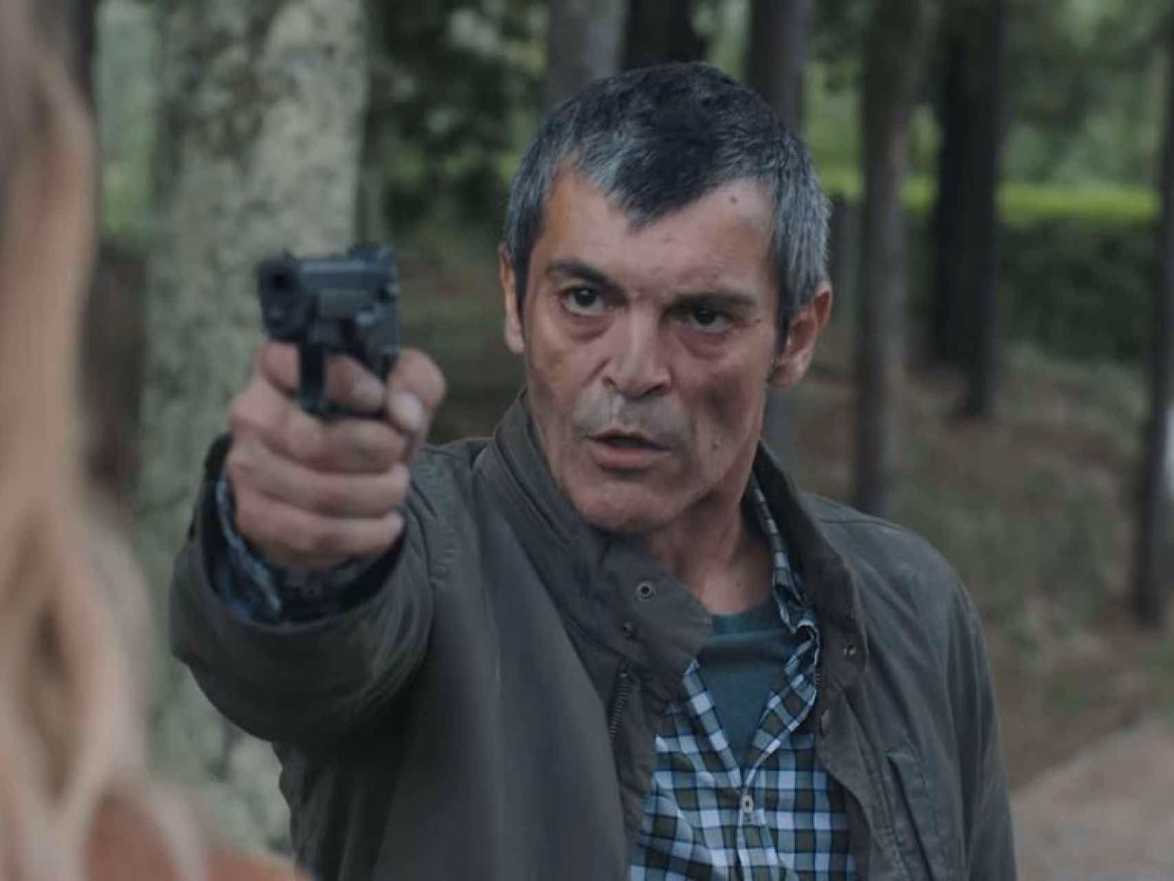 ¿Qué pasa si un policía entra a tu casa sin permiso?