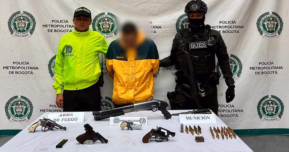 ¿Por qué el agente de policía no tiene armas?