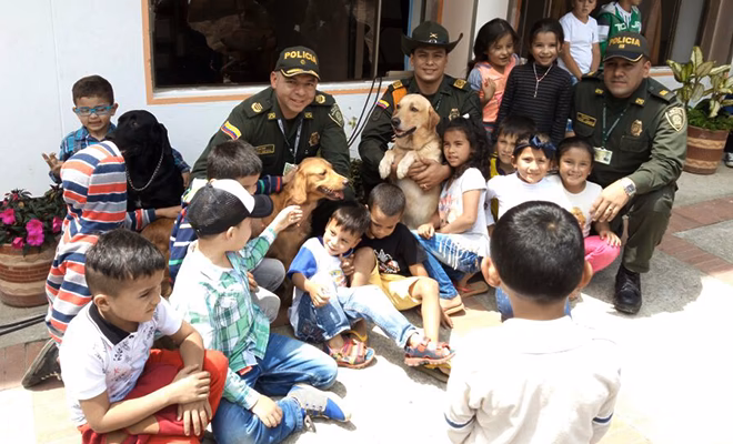 ¿Quién implementa el programa de Planeación y Participación Ciudadana?