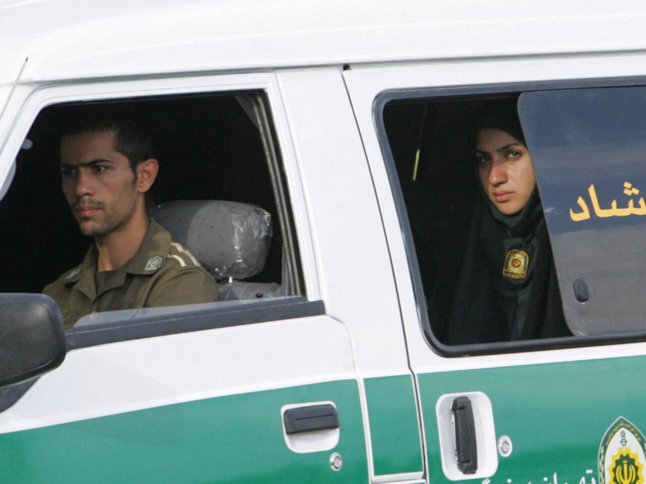 ¿Qué es la policía de la moral?