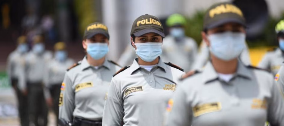 ¿Cuál es el horario de atención de las inspecciones de policía?