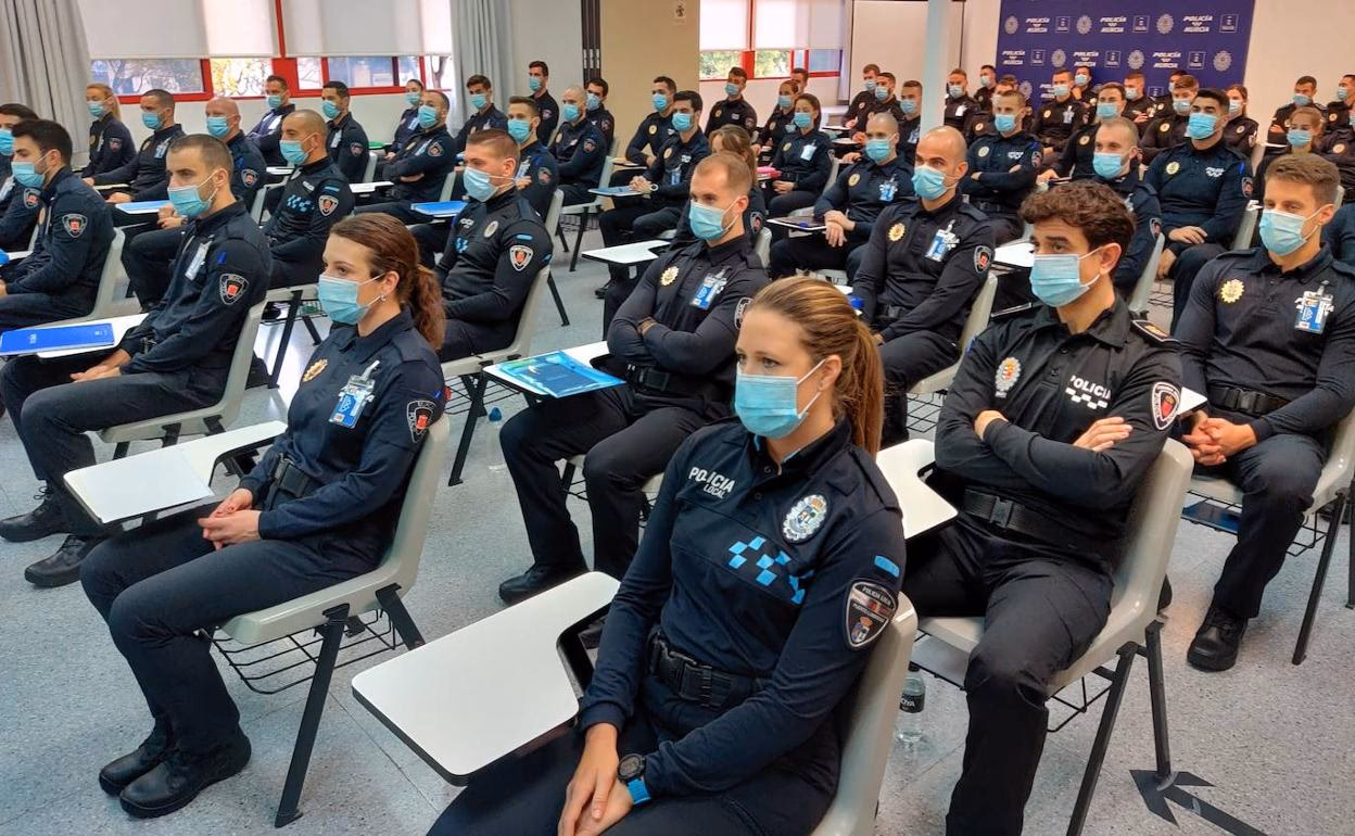 ¿Cuál es el horario de atención de la Policía Local Murcia?