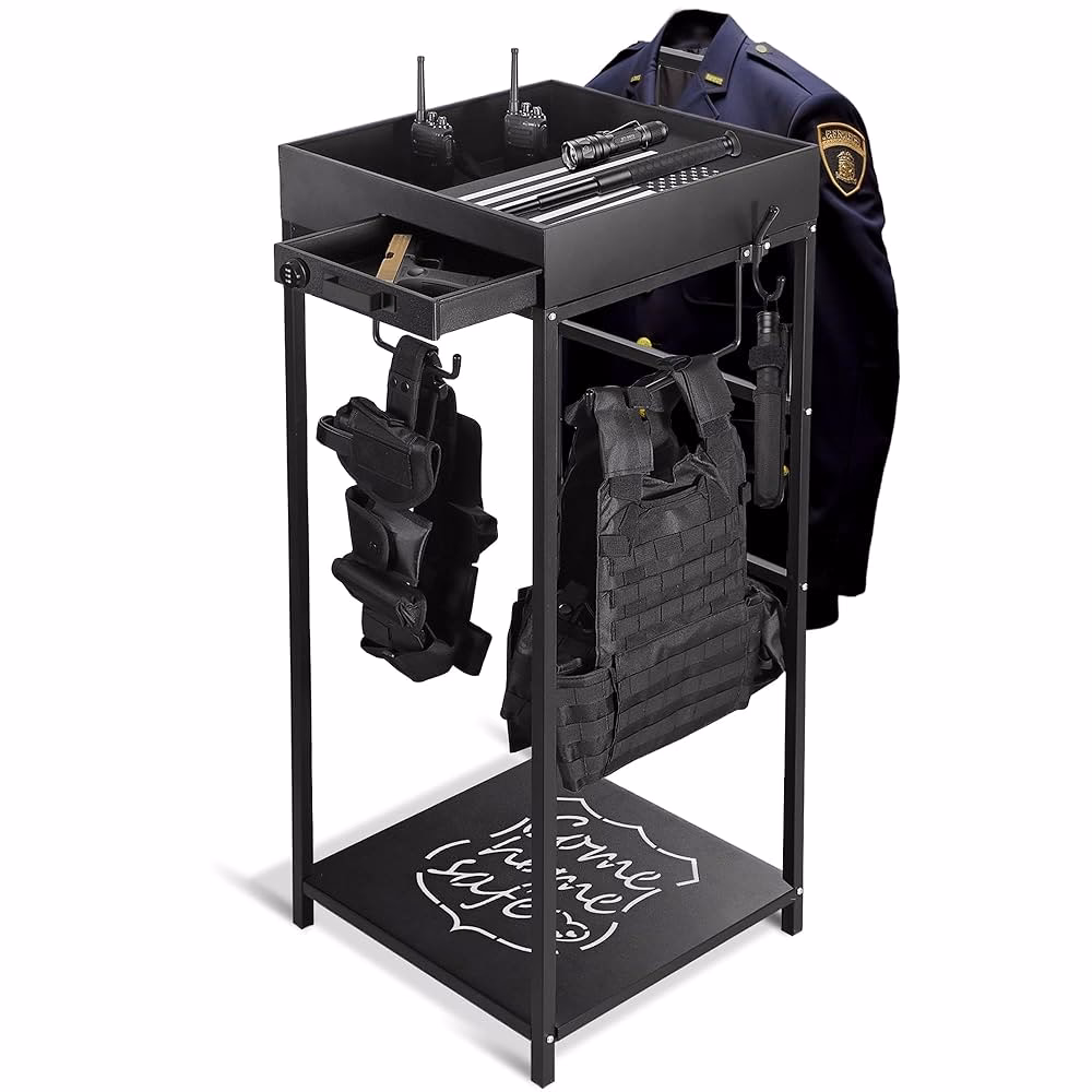 ¿Cuándo se crea el centro de estándares de la Policía Nacional?